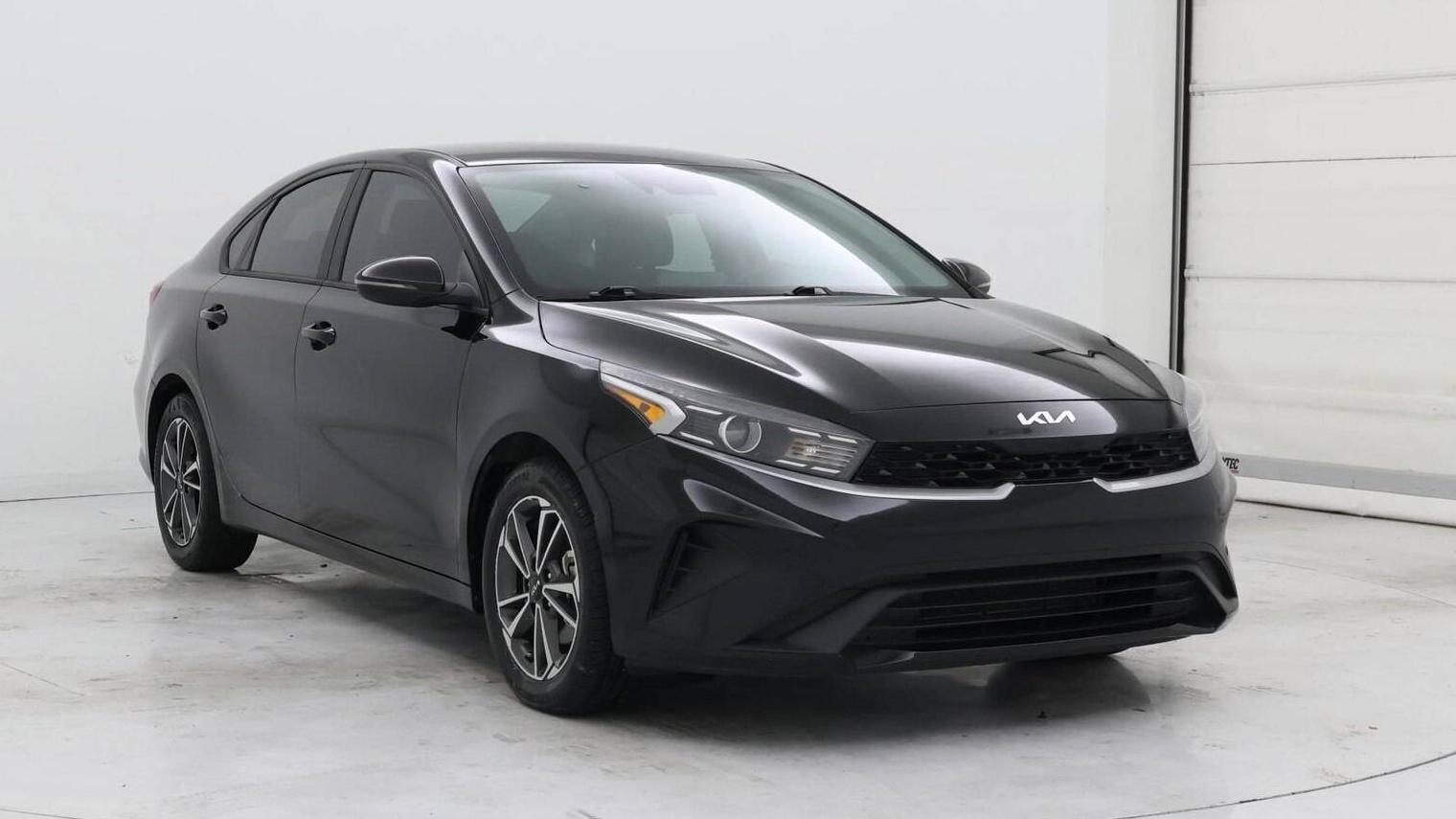 KIA FORTE 2023 3KPF24AD6PE631866 image