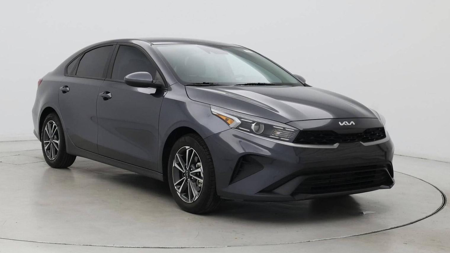 KIA FORTE 2023 3KPF24AD1PE666041 image