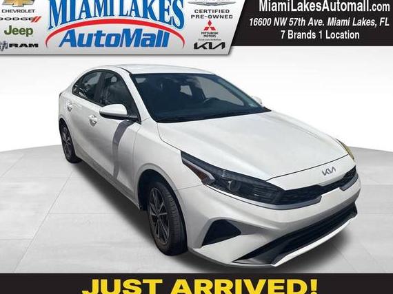KIA FORTE 2023 3KPF24AD7PE694586 image