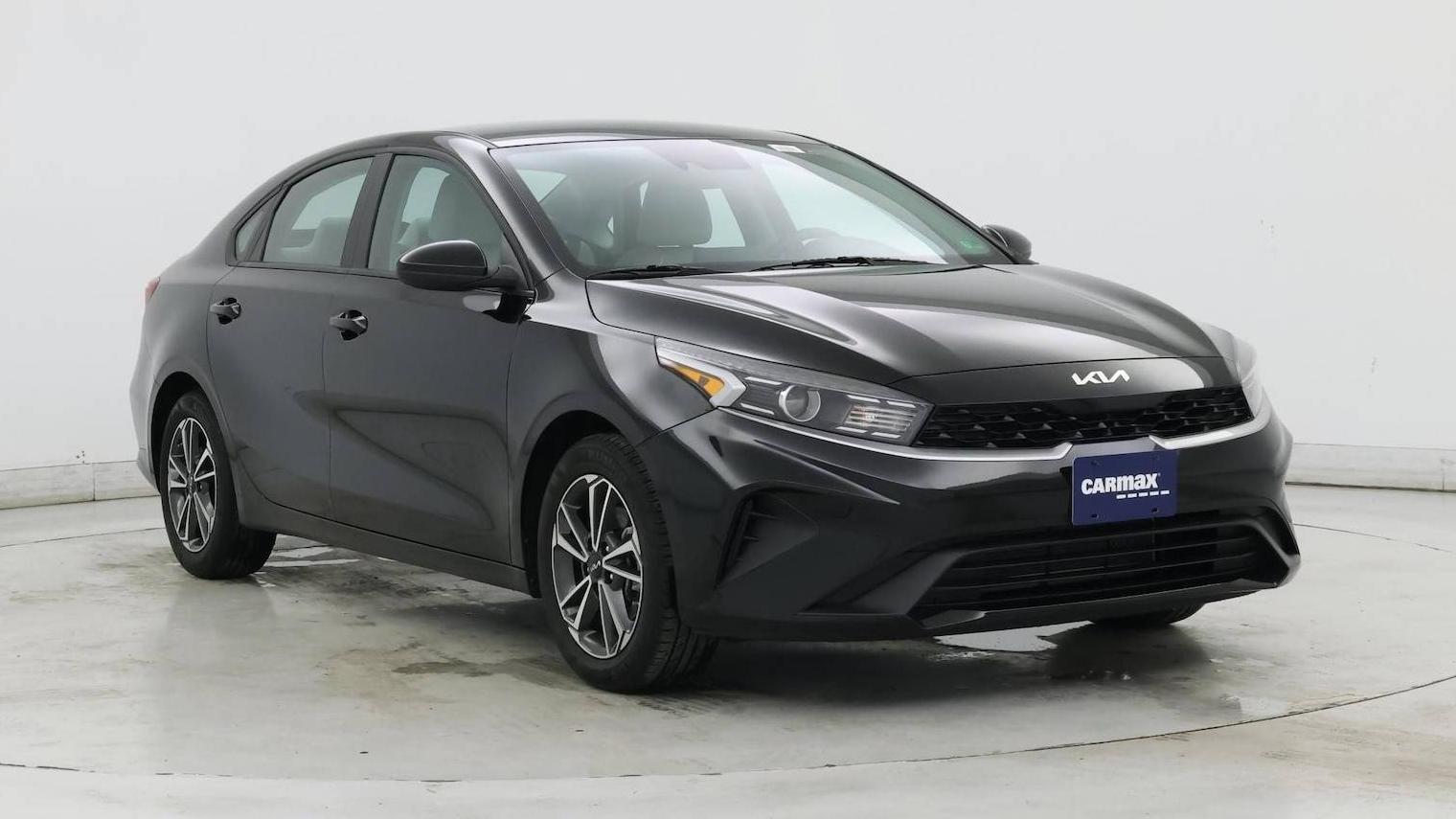 KIA FORTE 2023 3KPF24AD6PE590252 image