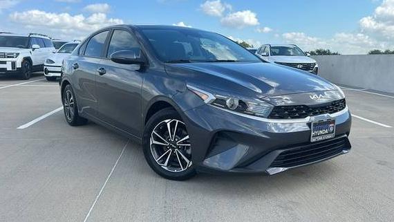 KIA FORTE 2023 3KPF24AD8PE688358 image