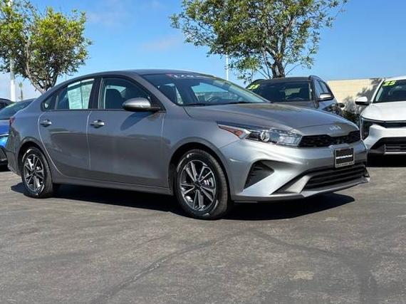 KIA FORTE 2023 3KPF24AD8PE625972 image