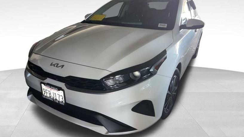 KIA FORTE 2023 3KPF24AD3PE596221 image