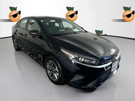 KIA FORTE 2023 3KPF24AD1PE637946 image