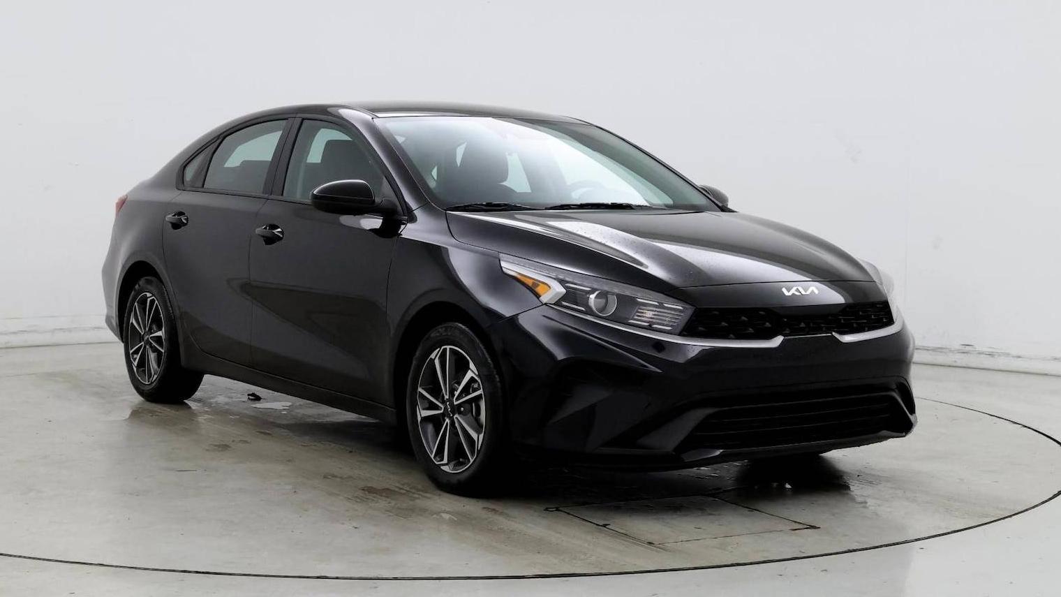 KIA FORTE 2023 3KPF24AD8PE611165 image