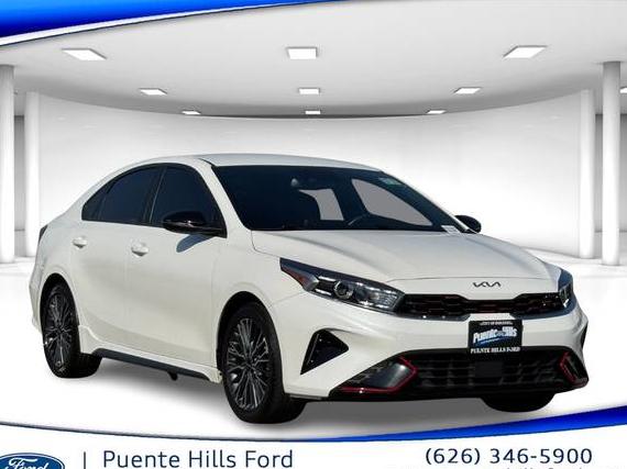 KIA FORTE 2023 3KPF54AD8PE588932 image