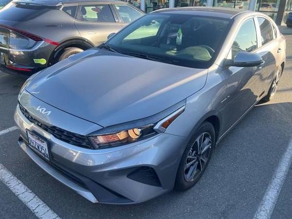 KIA FORTE 2023 3KPF24AD6PE673406 image