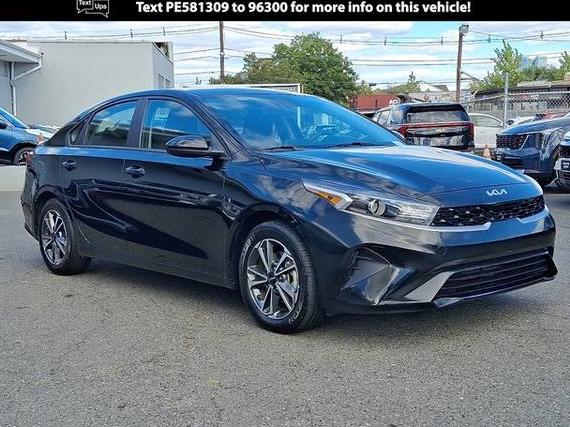 KIA FORTE 2023 3KPF24AD8PE581309 image