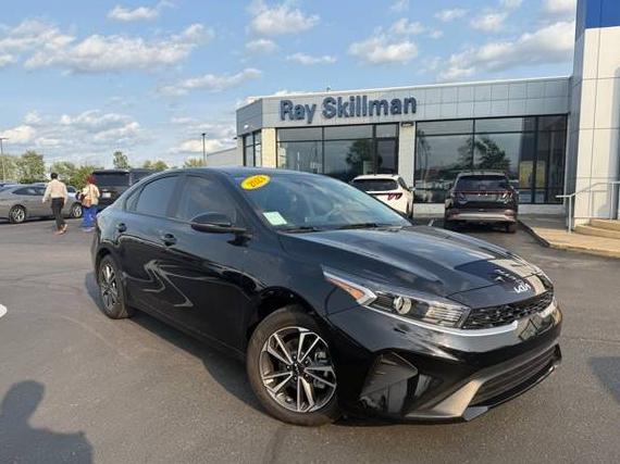 KIA FORTE 2023 3KPF24AD7PE671390 image