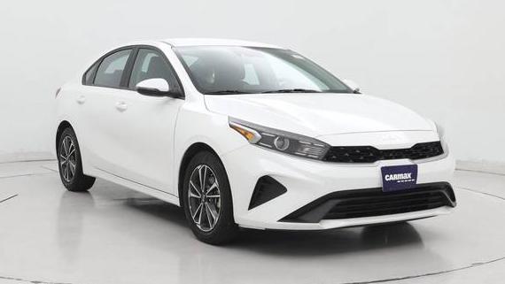 KIA FORTE 2023 3KPF24AD7PE688013 image