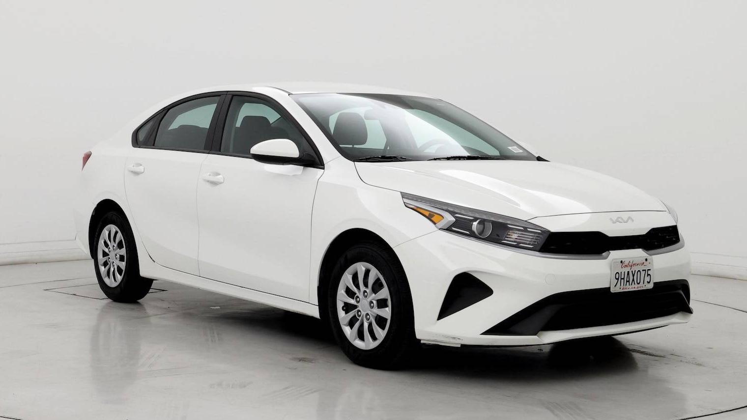 KIA FORTE 2023 3KPF24AD2PE635669 image