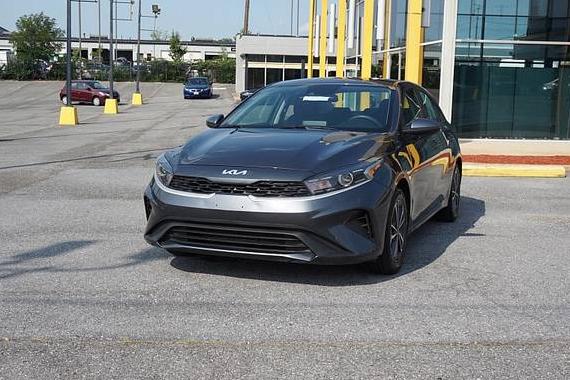 KIA FORTE 2023 3KPF24AD2PE587669 image