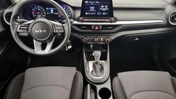 KIA FORTE 2023 3KPF24AD3PE522393 image