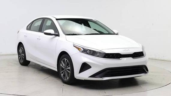 KIA FORTE 2023 3KPF24AD1PE515104 image