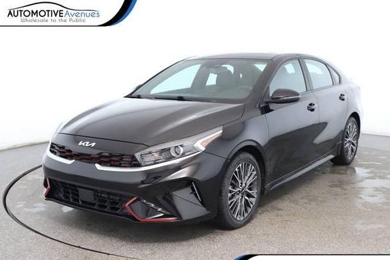 KIA FORTE 2023 3KPF54AD3PE527438 image