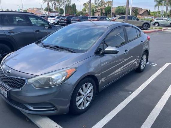 KIA FORTE 2016 KNAFX4A66G5560292 image