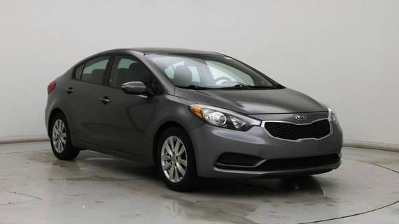 KIA FORTE 2016 KNAFX4A69G5503813 image