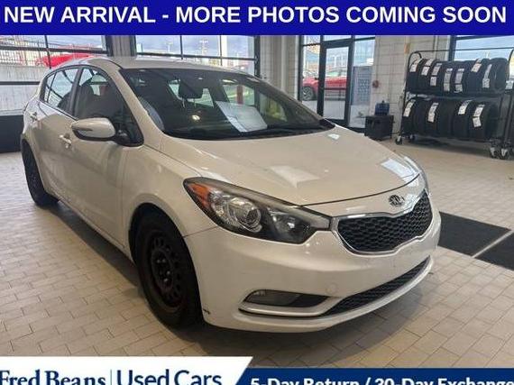 KIA FORTE 2016 KNAFK5A85G5584072 image KIA FORTE 2016 KNAFK5A85G5584072 image