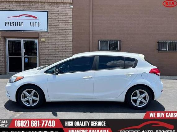 KIA FORTE 2016 KNAFK5A87G5594117 image