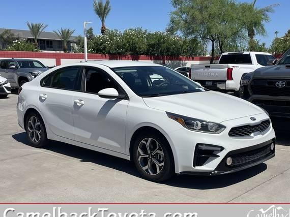 KIA FORTE 2019 3KPF24AD0KE094047 image