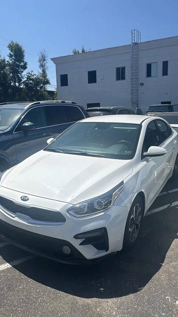 KIA FORTE 2019 3KPF24AD6KE066415 image