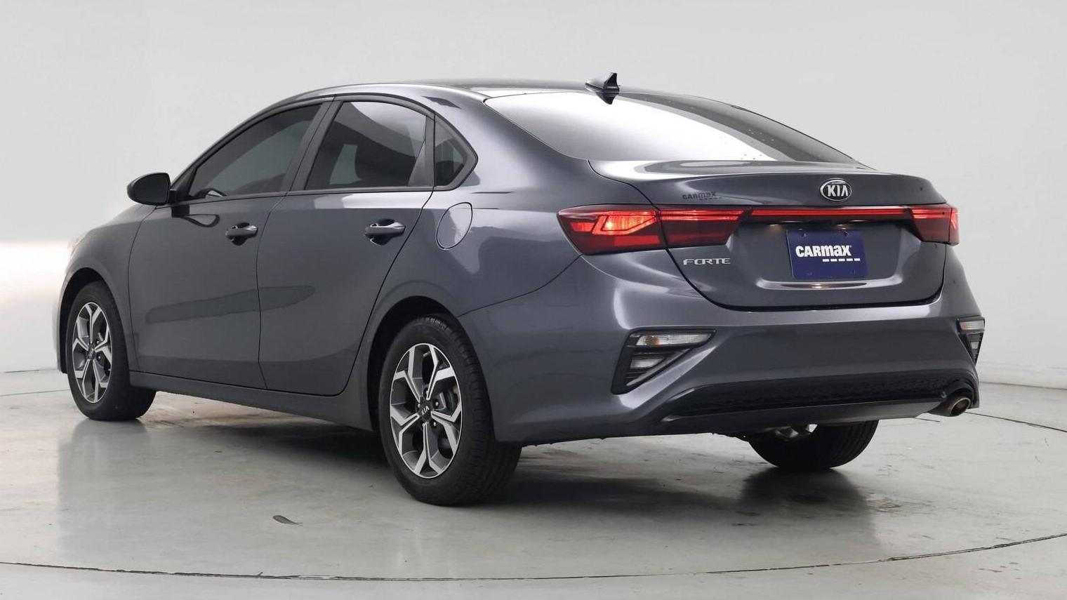 KIA FORTE 2019 3KPF24AD9KE060284 image