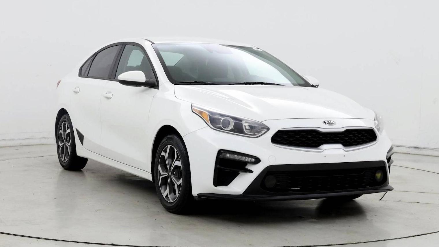 KIA FORTE 2019 3KPF24AD7KE041152 image