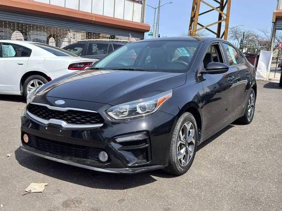 KIA FORTE 2019 3KPF24AD8KE104775 image
