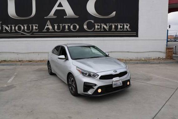 KIA FORTE 2019 3KPF24AD8KE115064 image