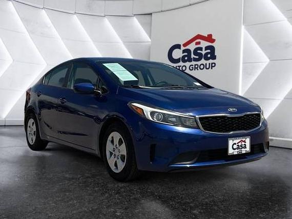 KIA FORTE 2018 3KPFK4A73JE165377 image