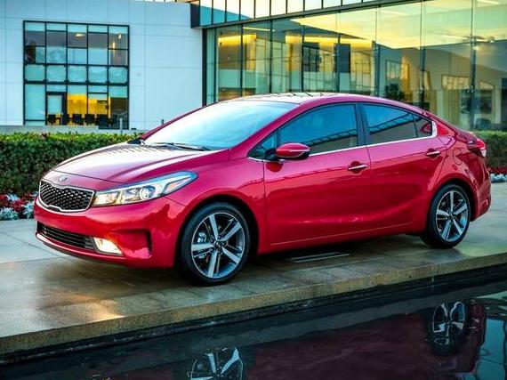 KIA FORTE 2018 3KPFK4A76JE258118 image