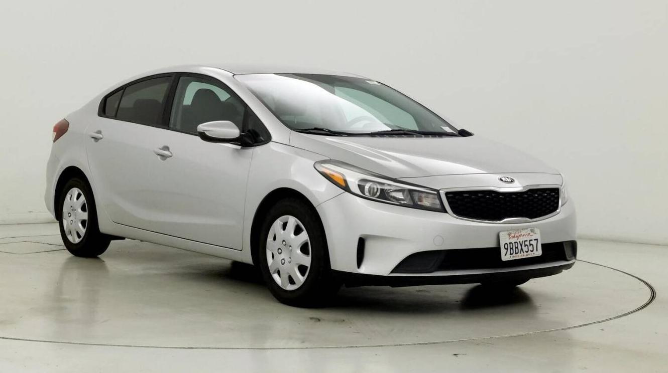 KIA FORTE 2018 3KPFK4A70JE273150 image