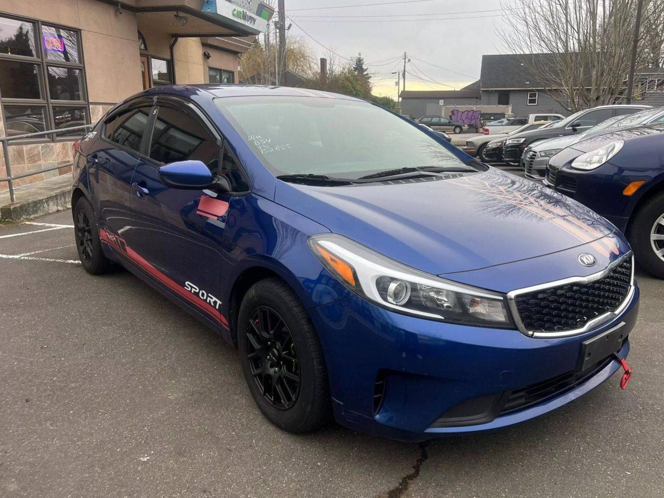 KIA FORTE 2018 3KPFK4A75JE284273 image