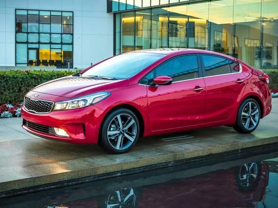KIA FORTE 2018 3KPFK4A75JE221433 image