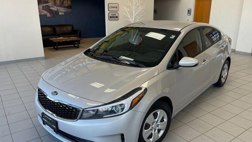 KIA FORTE 2018 3KPFK4A7XJE176117 image