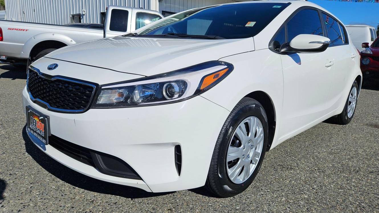 KIA FORTE 2018 KNAFK5A83J5772726 image