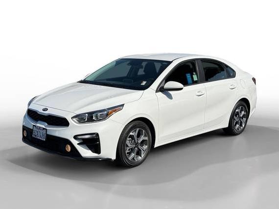 KIA FORTE 2021 3KPF24AD8ME401113 image
