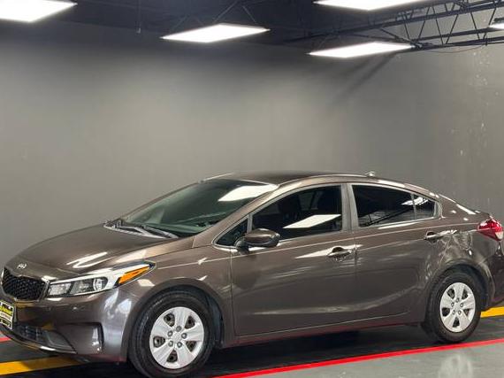 KIA FORTE 2017 3KPFK4A72HE133787 image KIA FORTE 2017 3KPFK4A72HE133787 image