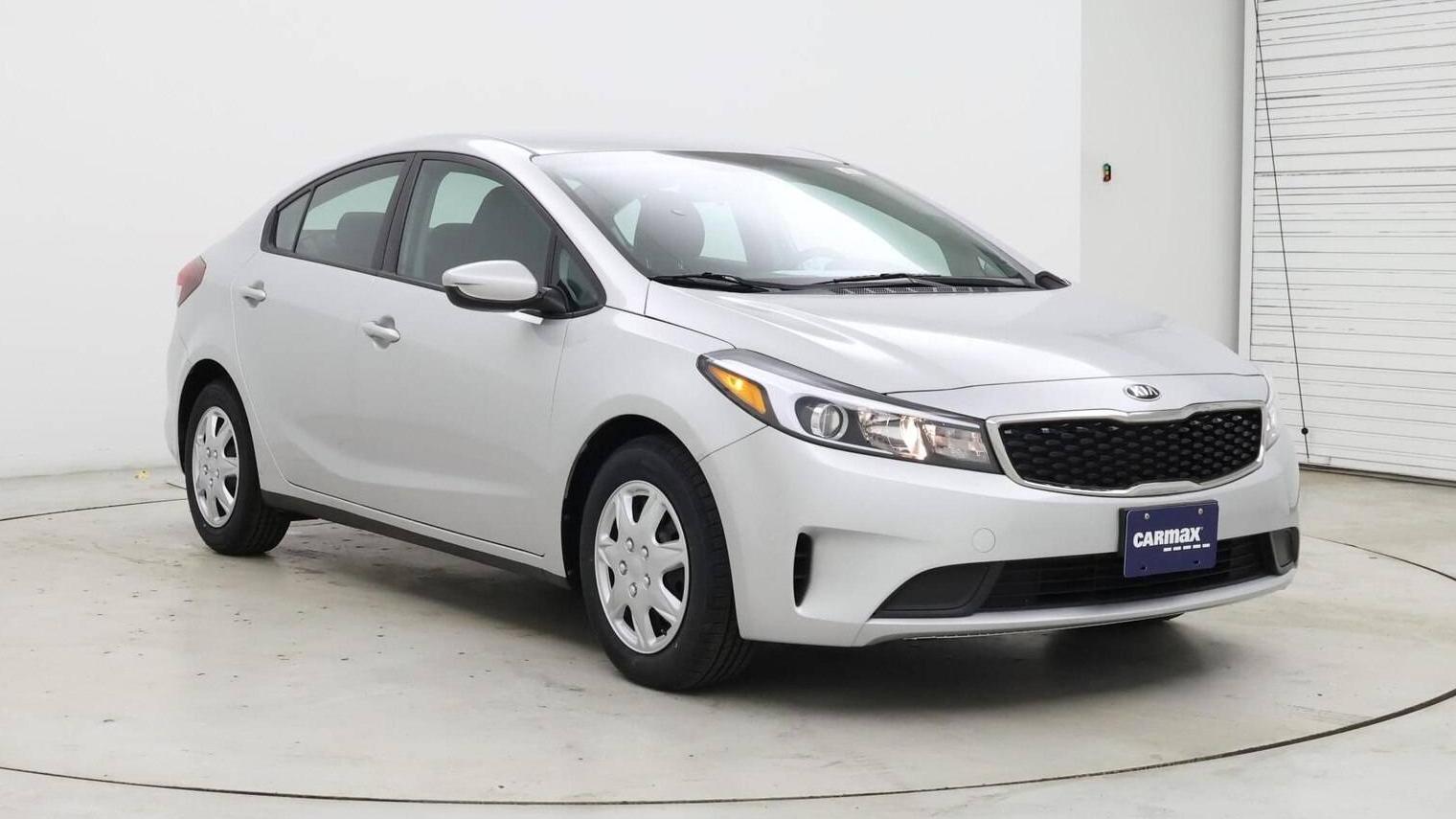 KIA FORTE 2017 3KPFK4A77HE092962 image