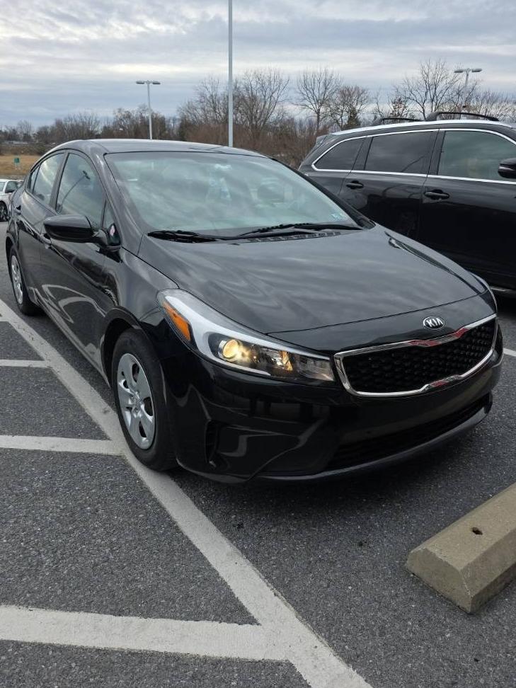 KIA FORTE 2017 3KPFK4A73HE067797 image