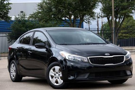 KIA FORTE 2017 3KPFK4A72HE157717 image KIA FORTE 2017 3KPFK4A72HE157717 image