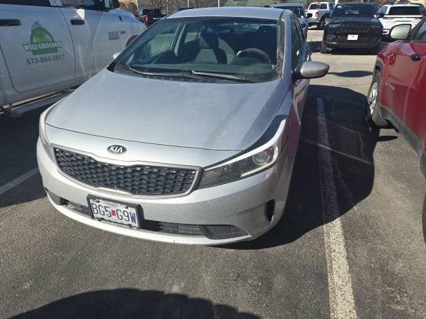 KIA FORTE 2017 3KPFK4A72HE130940 image