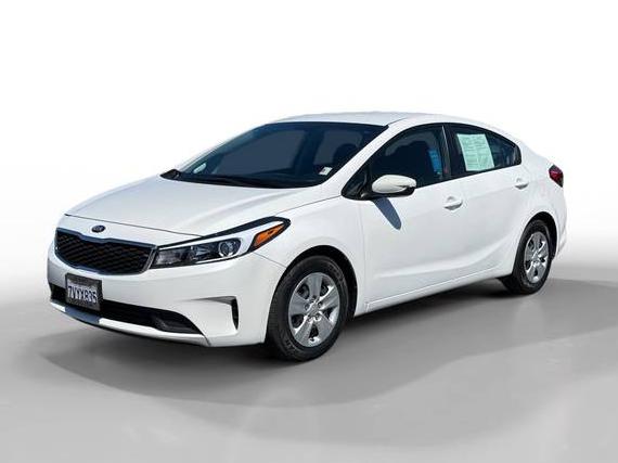 KIA FORTE 2017 3KPFL4A70HE065910 image