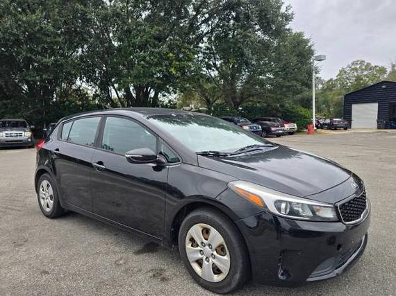 KIA FORTE 2017 KNAFK5A86H5717925 image