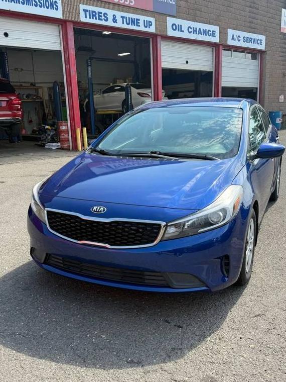 KIA FORTE 2017 3KPFK4A79HE037915 image