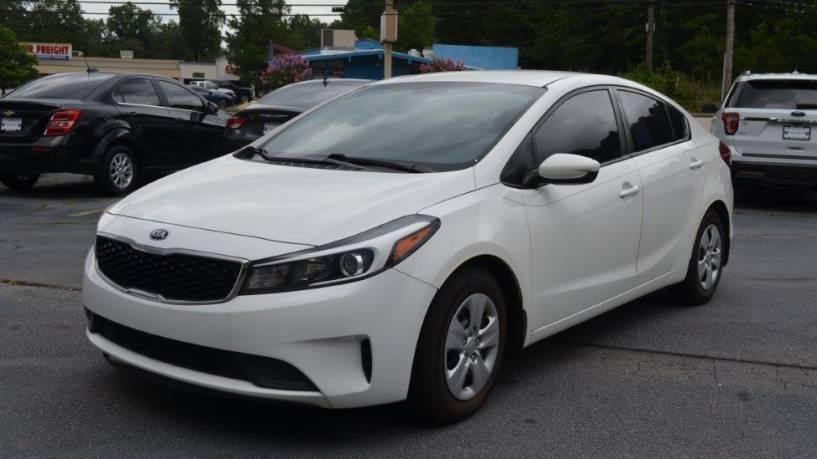 KIA FORTE 2017 3KPFK4A70HE111108 image