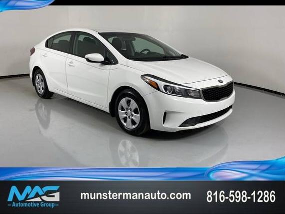 KIA FORTE 2017 3KPFK4A75HE043078 image