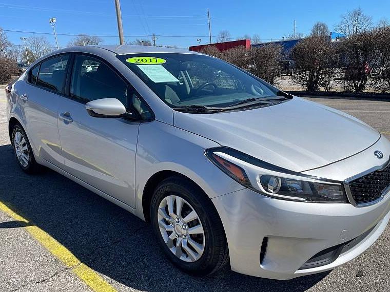 KIA FORTE 2017 3KPFK4A75HE148171 image