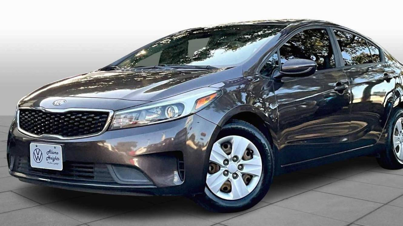 KIA FORTE 2017 3KPFK4A74HE158237 image