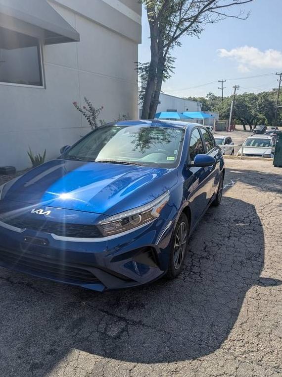 KIA FORTE 2024 3KPF24AD0RE735868 image